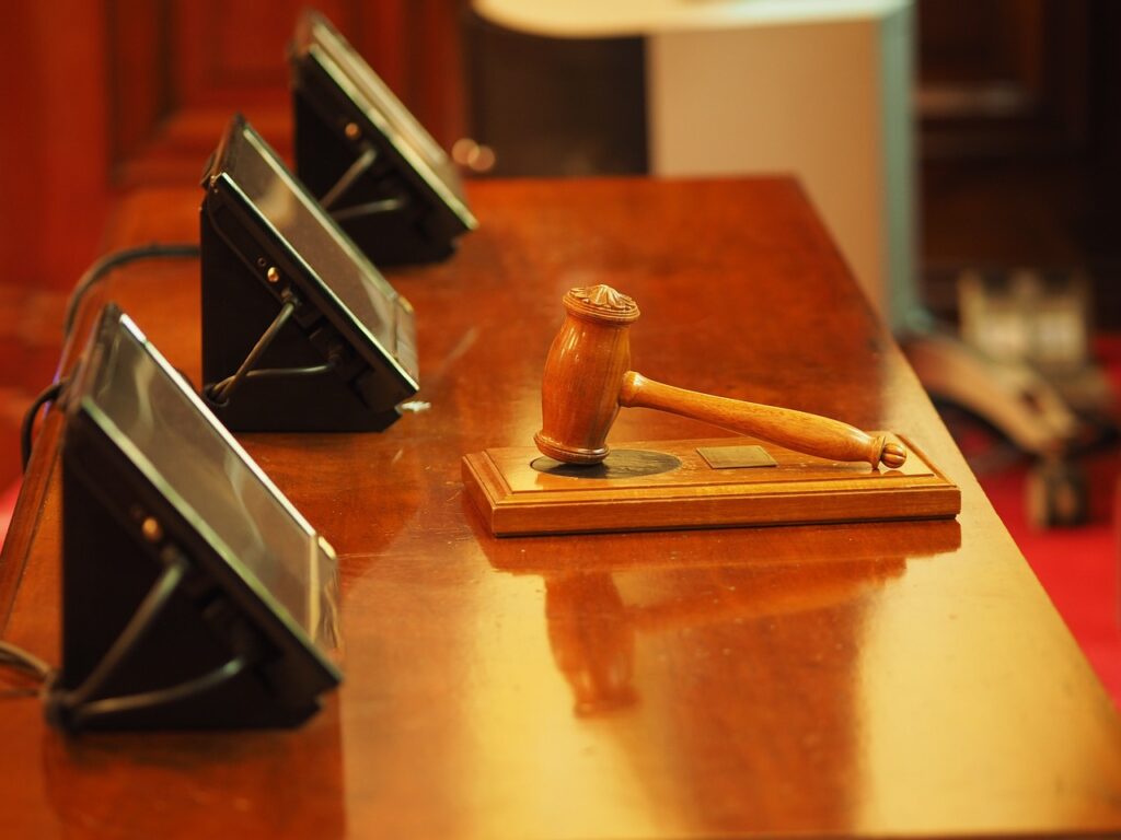 Abogado para subastas judiciales - Subastarentable